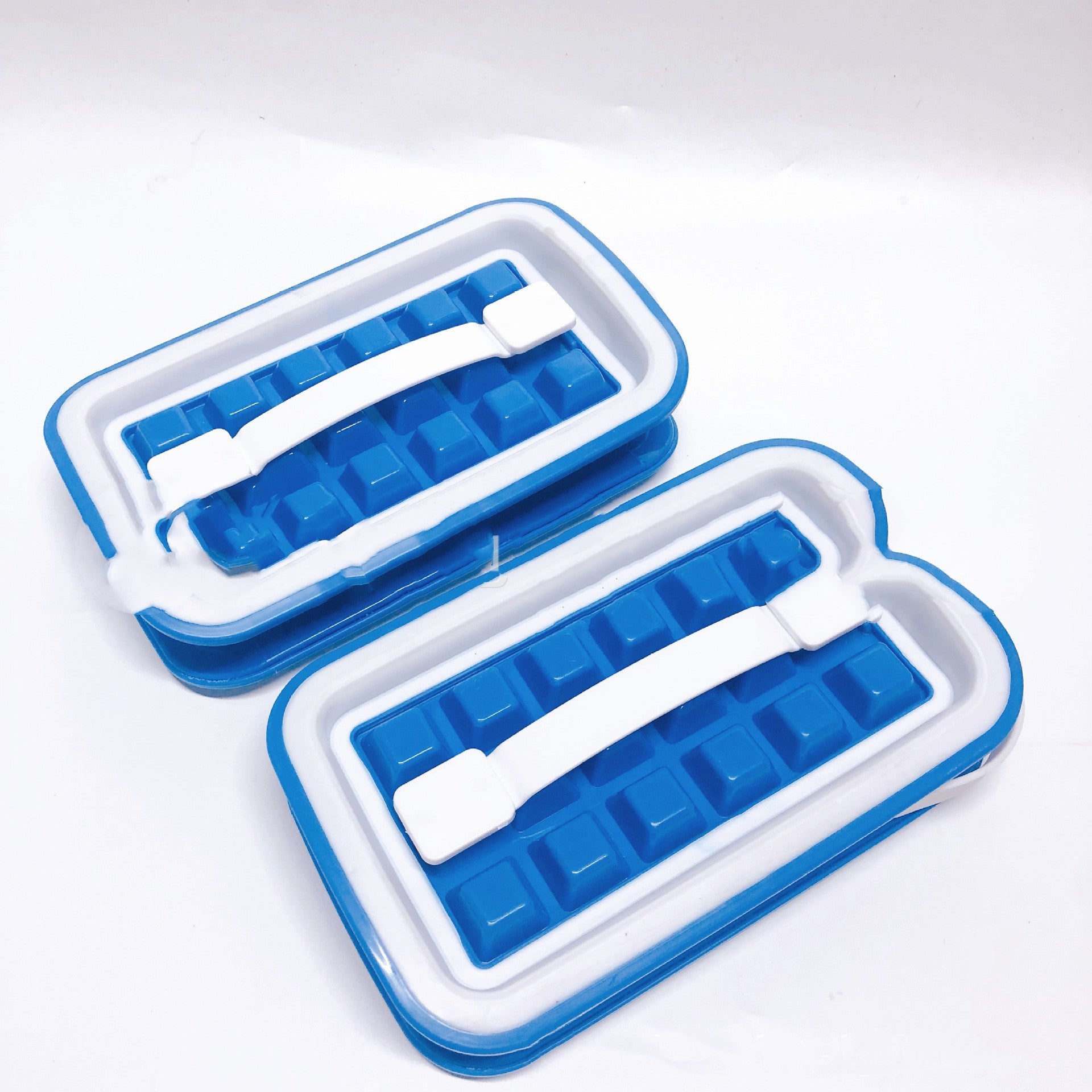 Moule glaçons silicone 36 compartiments avec couvercle